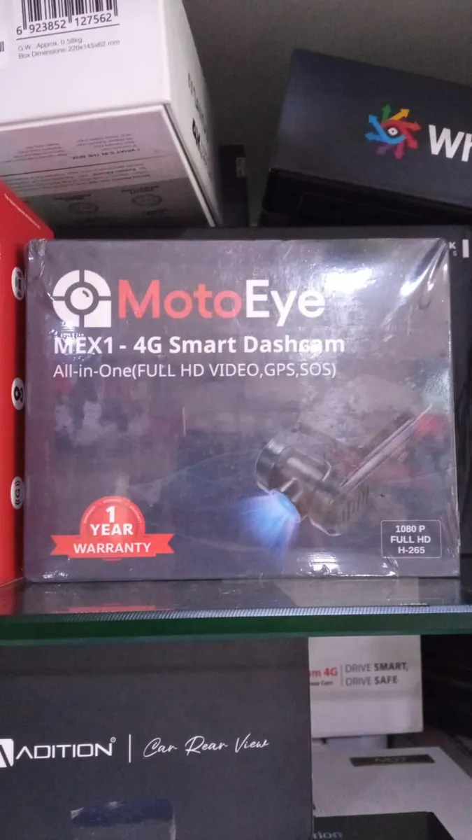 MotoEye MEX1 4G Smart Dashcam — view 2